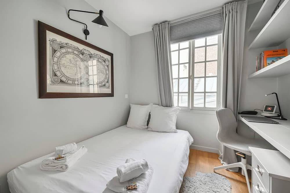 Entire apartment, Lovely Duplex Near Château / Paris / Disney in Vincennes, Val-de-Marne