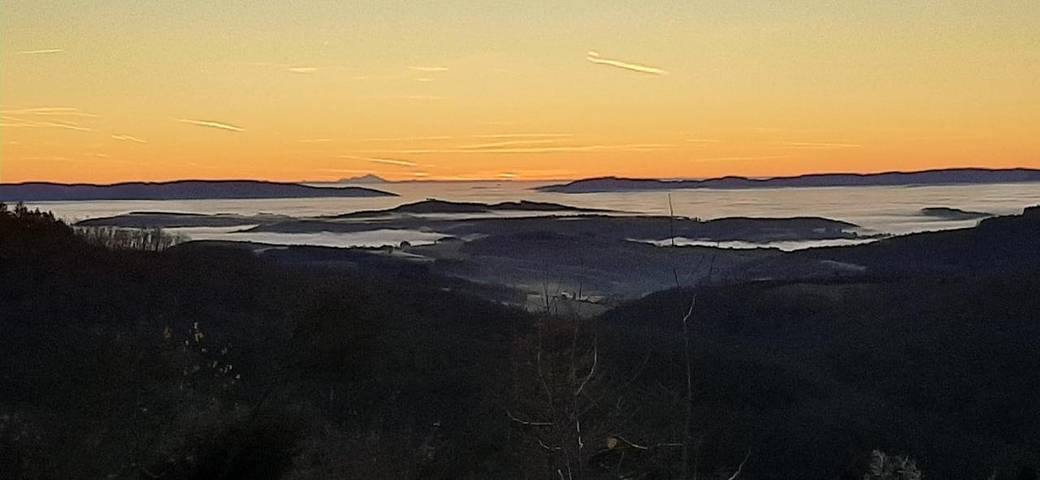 Chambre d’hôte pour 3 personnes, avec vue ainsi que piscine et jardin dans Nièvre - 2