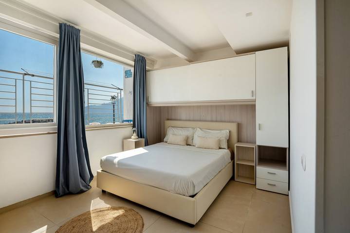 Maison de vacances 'Casa Castagna A' Mare' avec vue sur la mer, Wi-Fi et climatisation in Lido Scaramella beach, Salerne