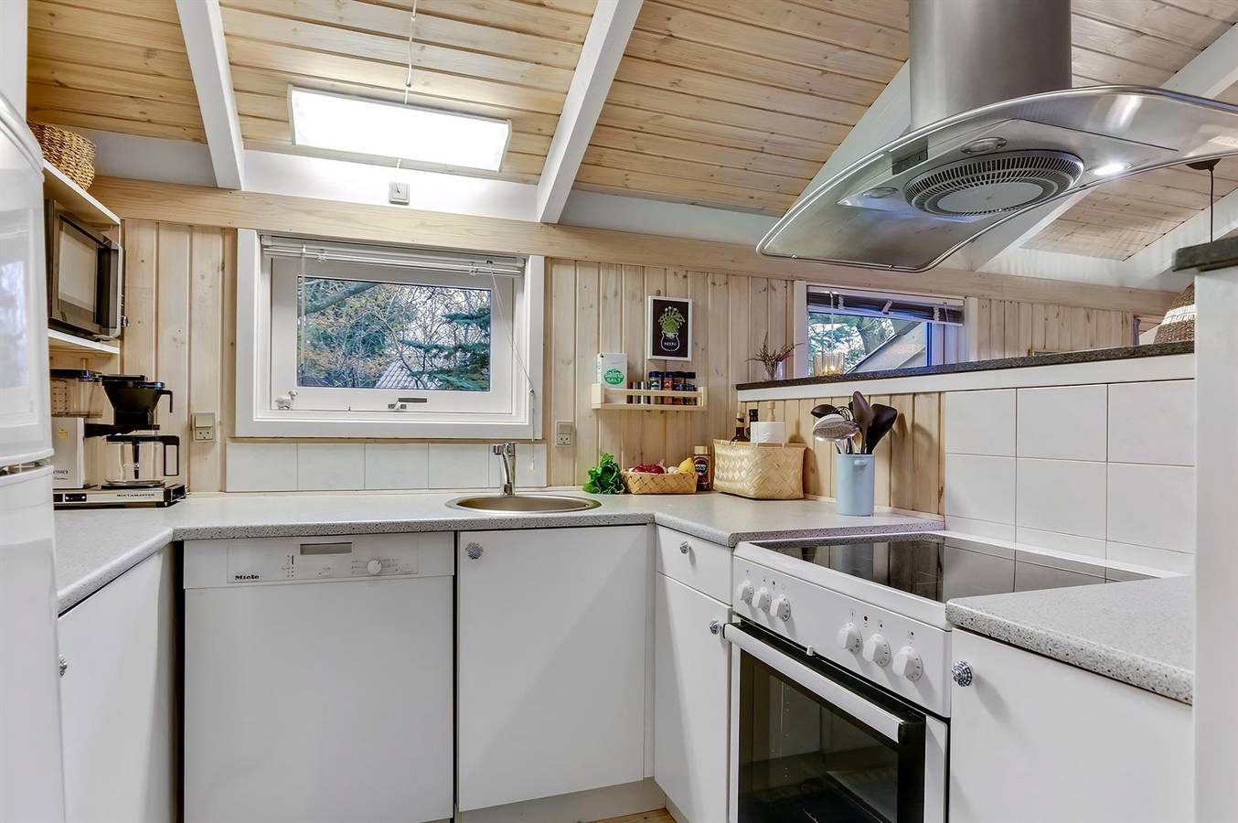 Stunning home in Hals w/ Wifi, Sauna and 3 Bedrooms in Hals, Limfjord in Nordjütland