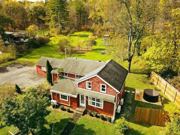 Vacation House for 6 Guests in Ulster County, Picture 1