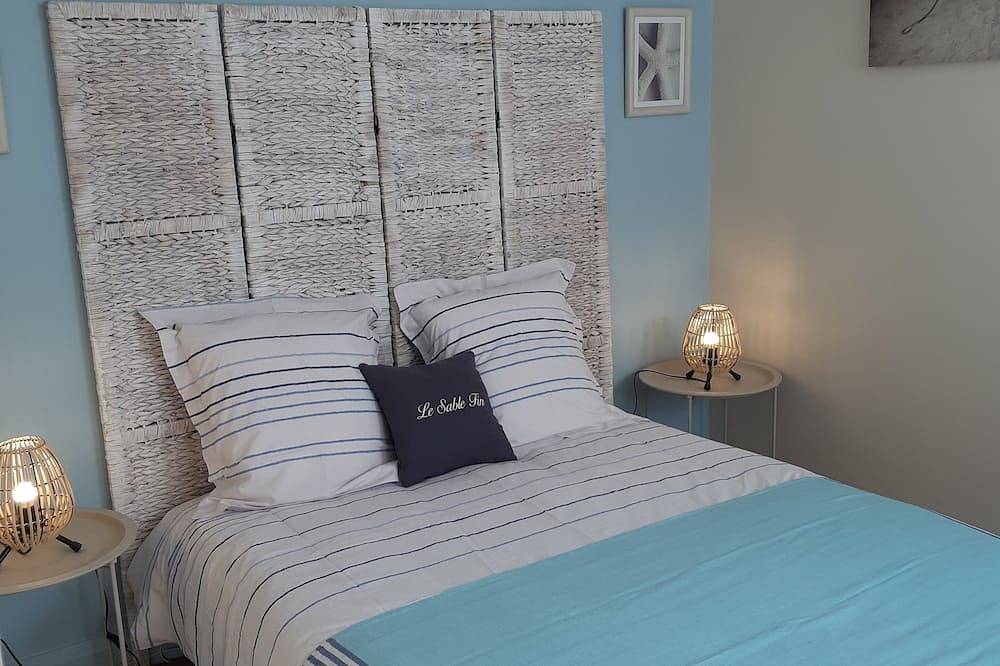 Entire apartment, \"Le Sable Fin\", 2 bedrooms, 4 people, free secure parking with badge, 8 minutes from the beach. in Le Portel, Boulogne-sur-Mer region