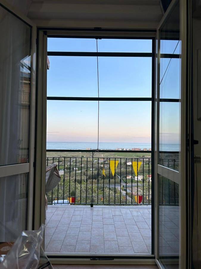 Location de vacances pour 4 personnes, avec Balcon ainsi que Terrasse et Vue à Campomarino