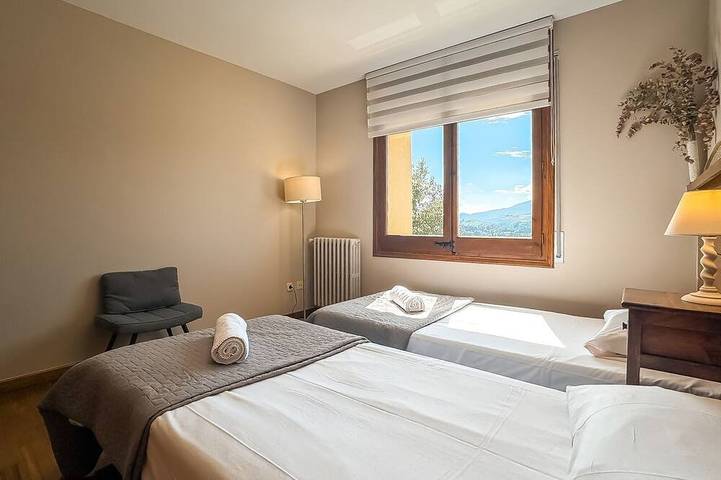 Appartement entier, Cal Gatesques 1 in Puigcerdà, Pyrénées catalanes