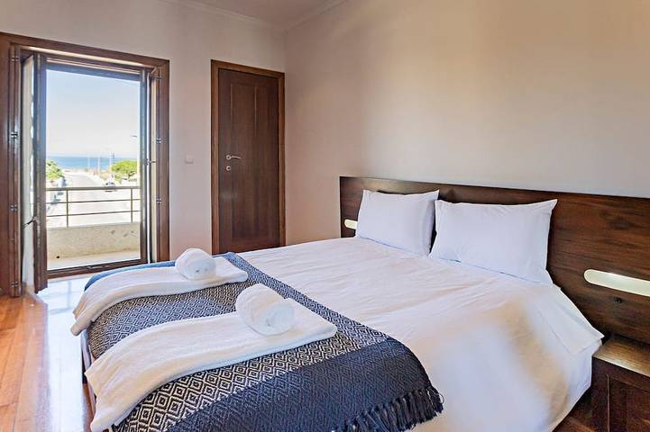 Location de vacances pour 10 personnes, avec balcon et jardin dans Vila Chã - 2