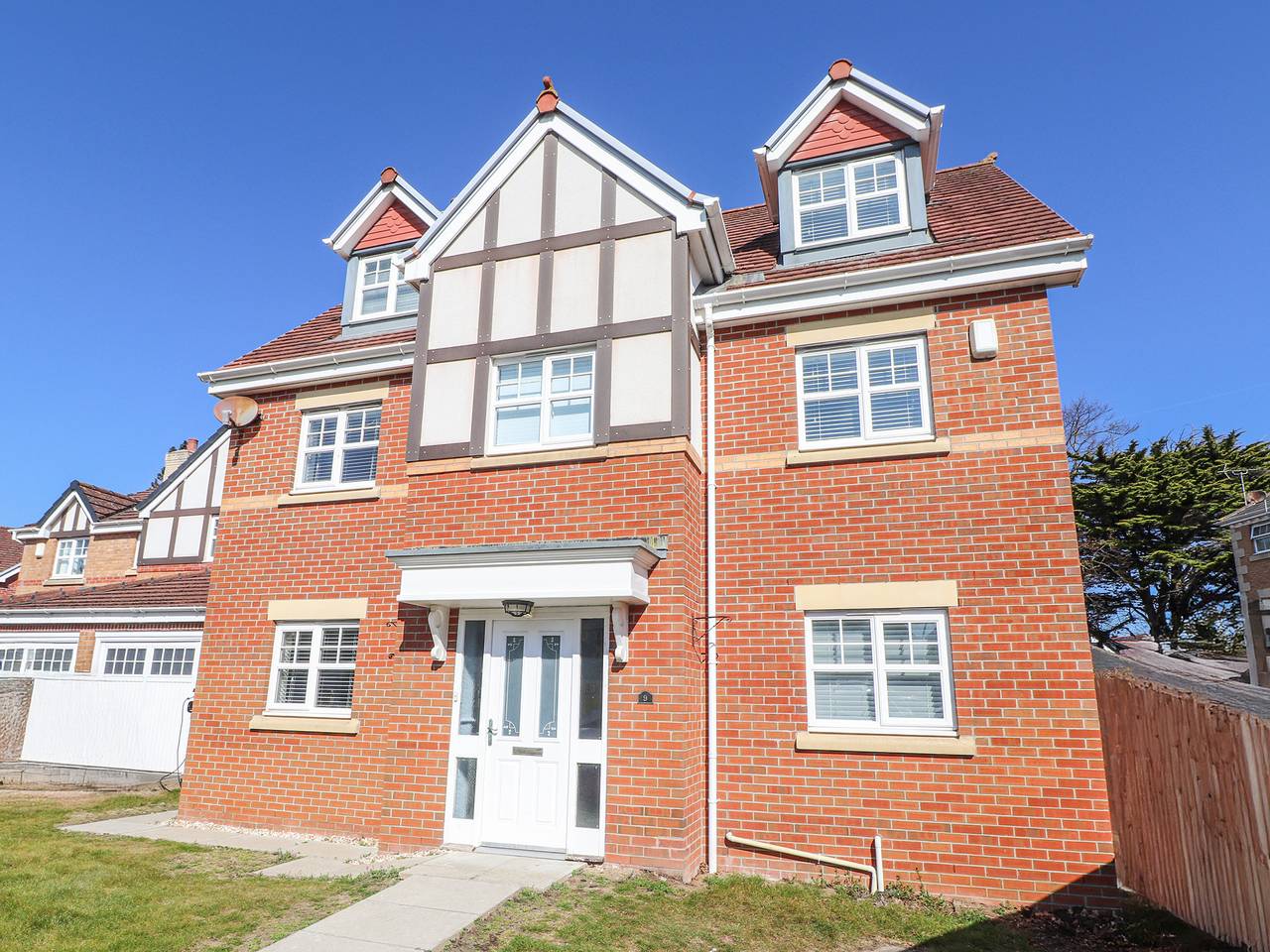 9 Beckett Close in Colwyn Bay, Conwy region
