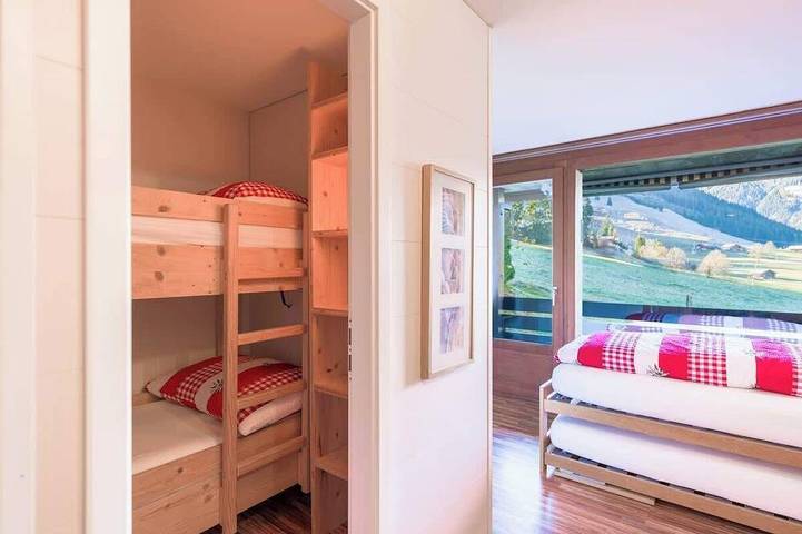 Ganze Wohnung, Alpine Studio for 4 in Nature Parc balcony&Parking in Diemtigen, Frutigen - Lenk - Adelboden