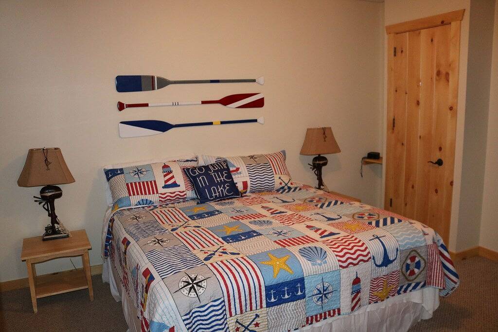 Lodge for 12 People in Raystown Lake, Pennsylvania