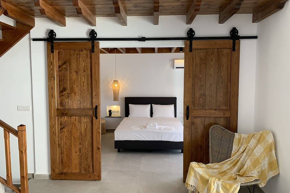 Cato Agro 2, Seaside Villa with Private Pool in Karpathos