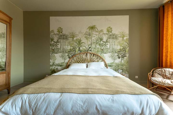 Location de vacances pour 6 personnes, avec piscine et jardin, animaux acceptés à Bourg - 4