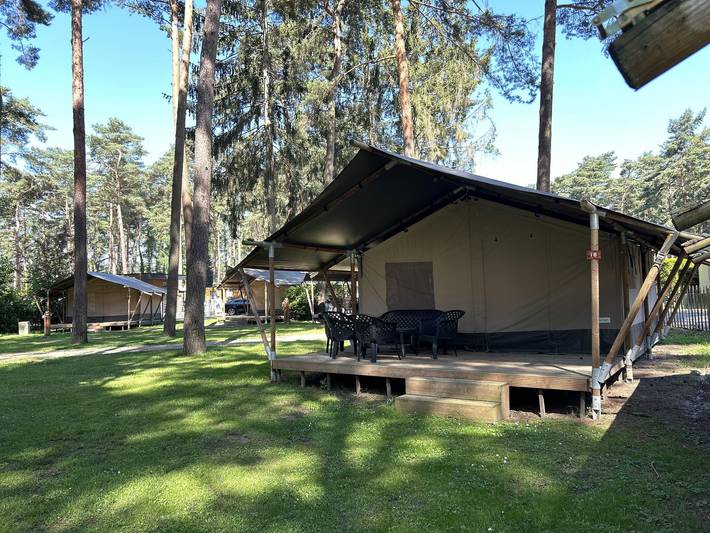 Camping für 4 Personen, mit Balkon/Terrasse und Terrasse in Belgien