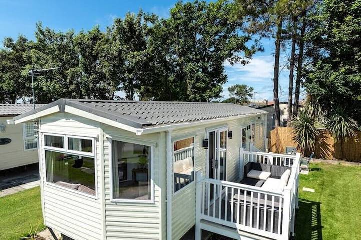 Static caravan for 6 people in Prestatyn