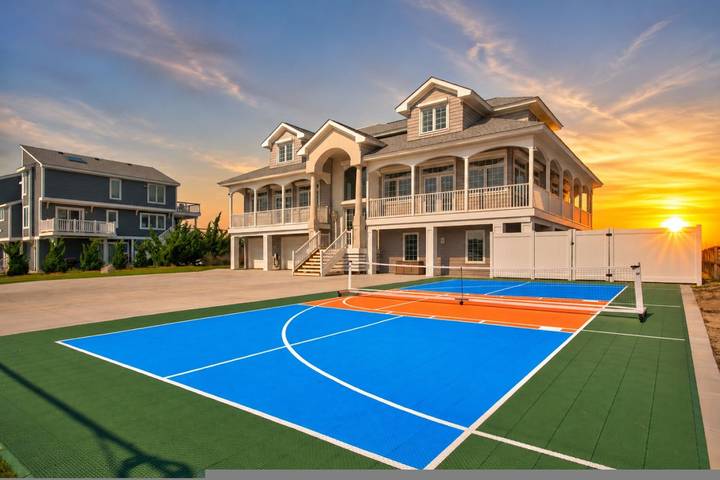 Vacation house for 20 people, with pool and ocean view as well as yard, kid friendly - 1