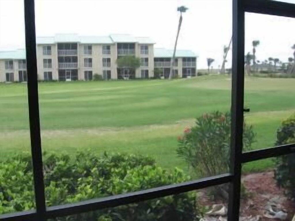 Ganze Wohnung, Ocean Village Beachfront Resort-Schritte zum Strand viele, viele Annehmlichkeiten in Fort Pierce, Hutchinson Island