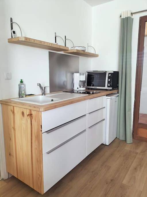 Gîte pour 4 personnes, avec vue à Bressols - 4