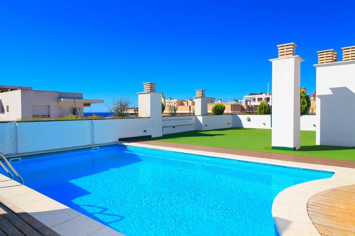 Apartment for 6 people, with Pool in Salou