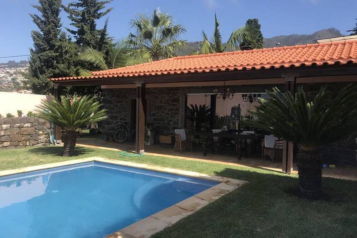 Casa vacanza per 4 persone, con giardino e balcone - 1