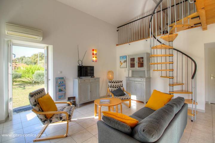 Gîte pour 6 personnes, avec Jardin et Vue à Sollacaro - 4