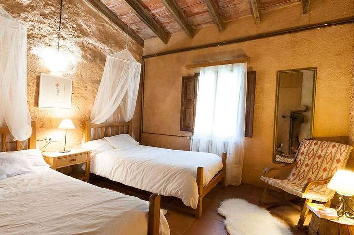 Entire apartment, Authentic apartment in Sineu, Majorca Center
