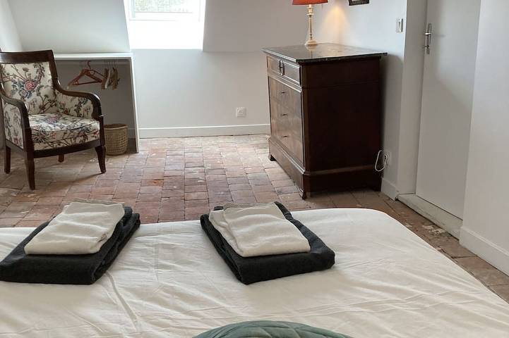 Location de vacances pour 6 personnes, avec terrasse et jardin à Pont-de-Ruan - 4