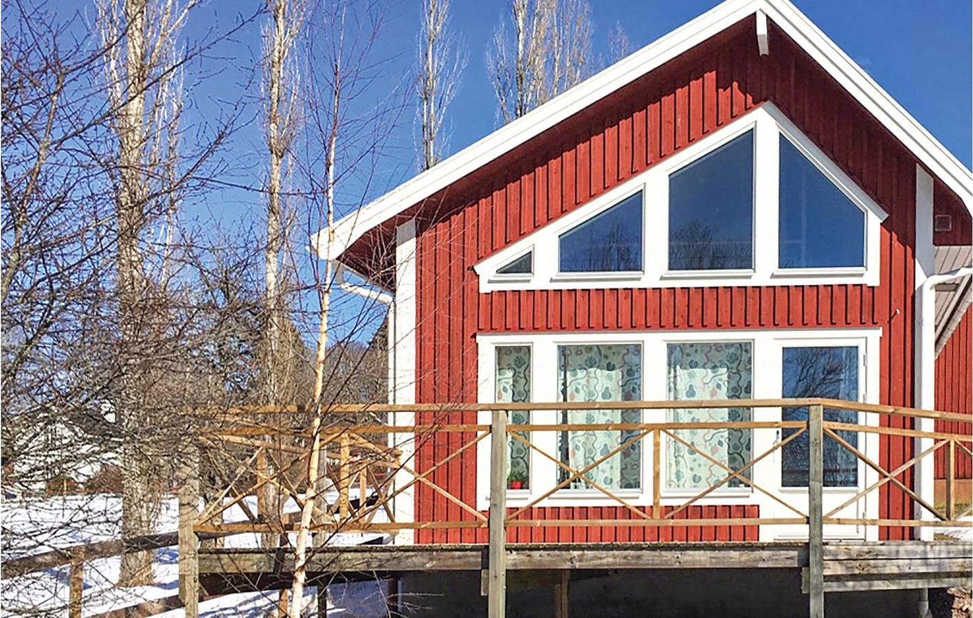 Hus för 6 Personer, med terass