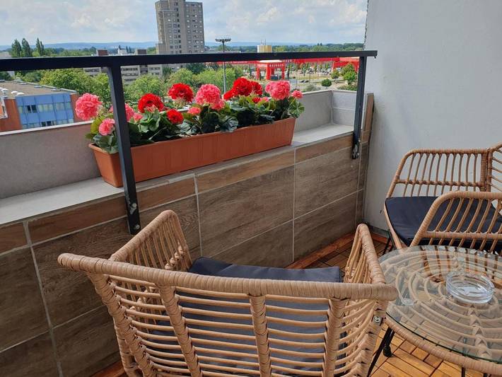 Ferienwohnung für 6 Personen, mit Terrasse und Ausblick, mit Haustier in Laatzen