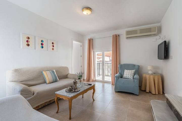 Holiday home for 4 people, with terrace - 1