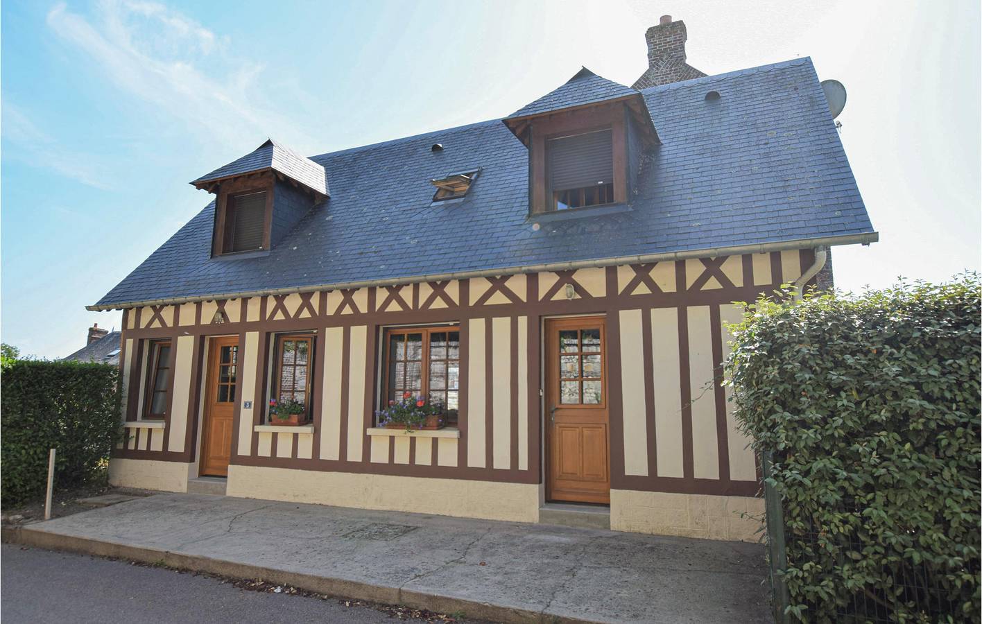 Appartement Le Bourg-Dun : Parking, TV, Pêche, Internet (75sqm) in Le Bourg-Dun, Région de Dieppe