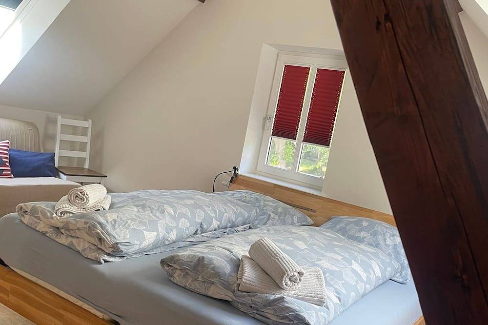 Apartamento entero, Vacation apartment/apartment for 6 guests with 97m² in Eckernförde (174111) in Eckernförde, Bay of Eckernförde