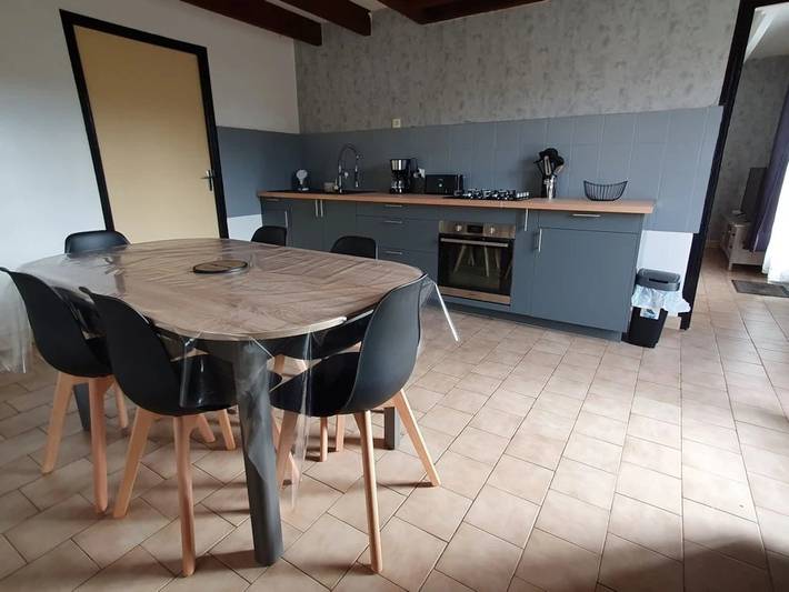 Location de vacances pour 8 personnes, avec Terrasse et Piscine à Le Change - 4