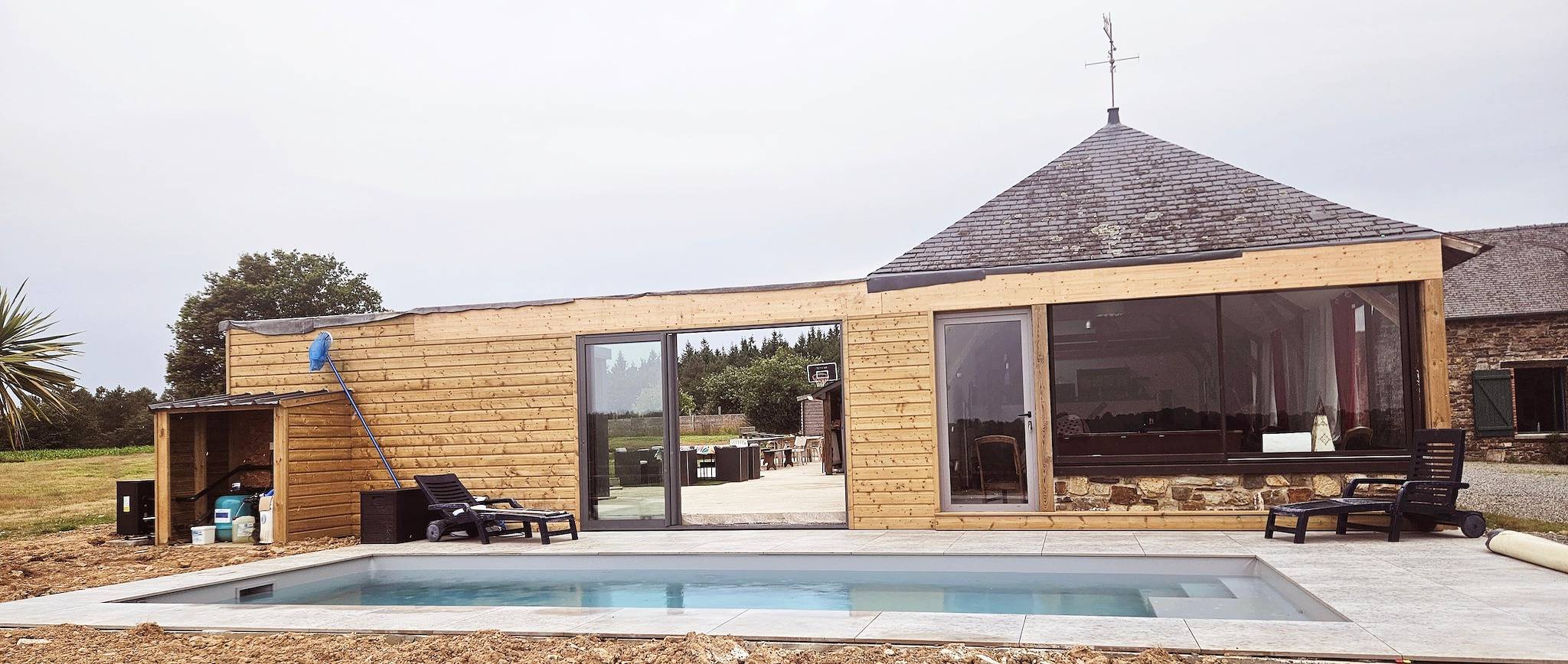 Holiday Home 'Gîte Le Jardin D'Eden' with Shared Pool, Private Terrace and Wi-Fi in Bovel, Redon region