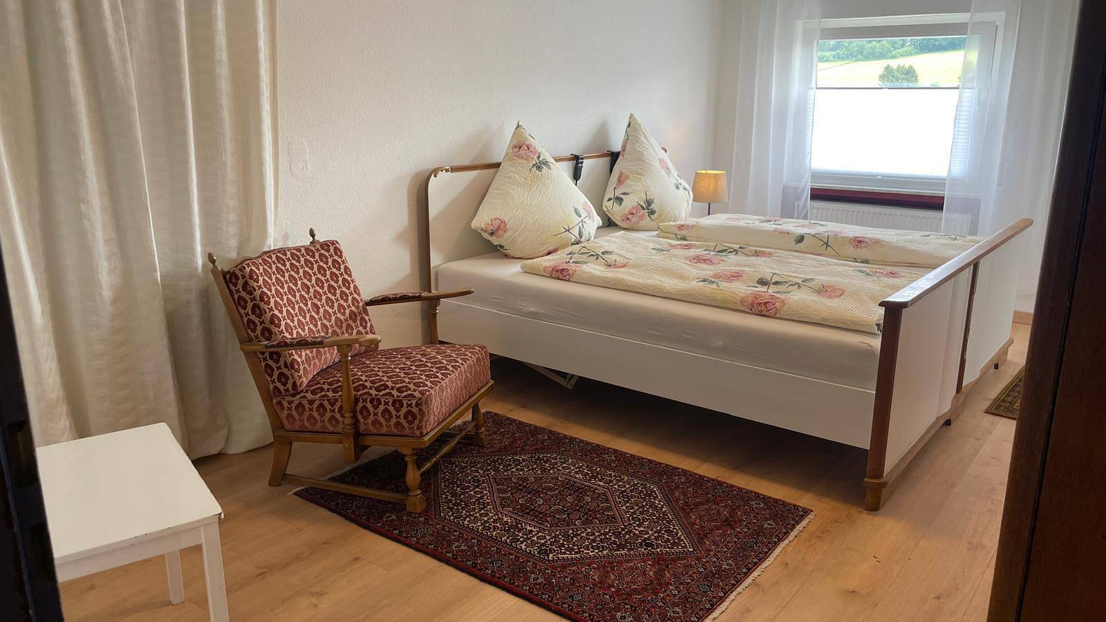 Ganze Ferienwohnung, Ferienwohnung bei den Schwarzhalsziegen in Derschen, Altenkirchen & Umgebung
