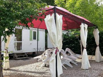 Camping voor 6 Personen in Laval-de-Cère, Centraal Massief, Afbeelding 1