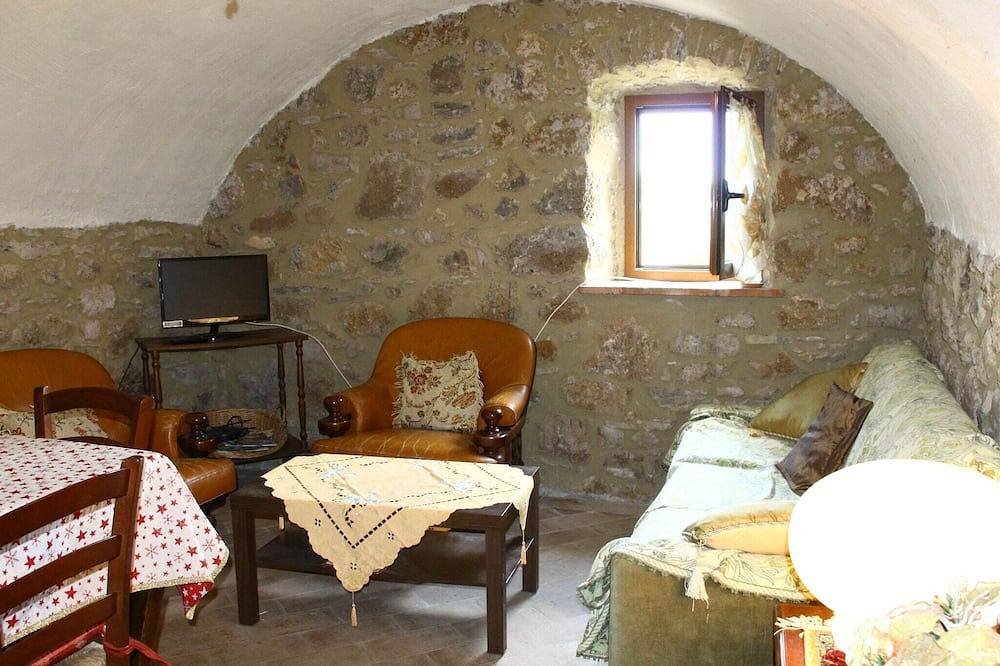 Ferienhaus in Mulazzo mit Naturteich in Mulazzo, Val di Magra
