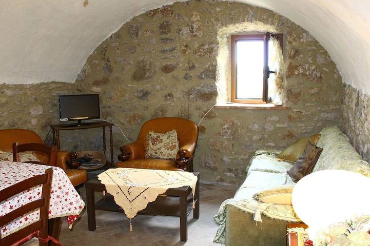 Location de vacances pour 4 personnes, avec piscine et jardin à Mulazzo - 2