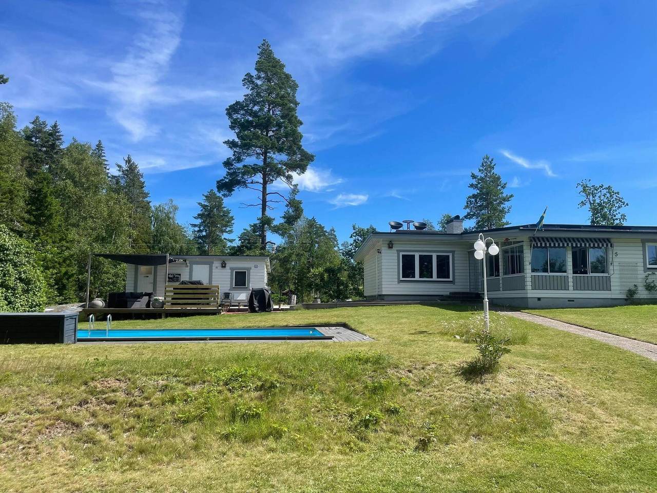 Hus för 6 Personer, med trädgård och pool, barnvänlig