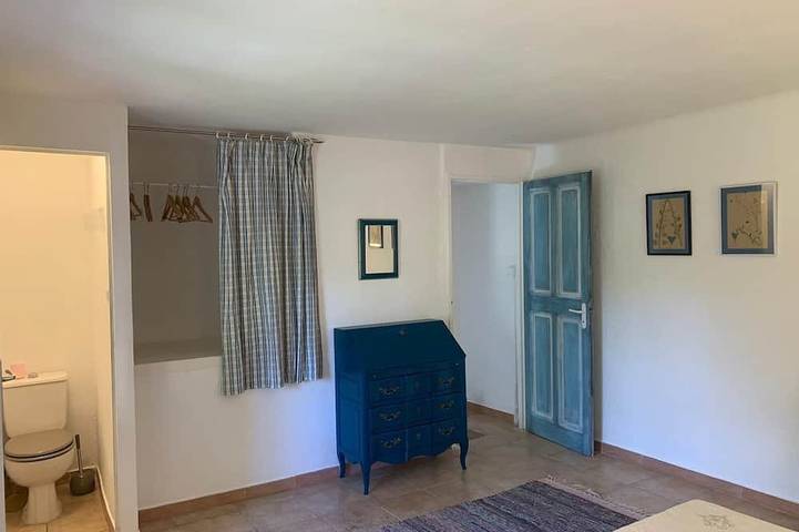 Location de vacances pour 4 personnes, animaux acceptés à Cheval-Blanc - 3