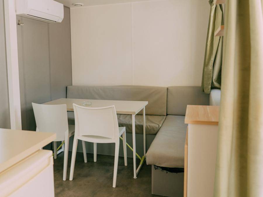 Camping Santa Elena Ciutat - Casa mobile 2 persone - Elena Confort Ac in Central Lloret de Mar, Lloret de Mar
