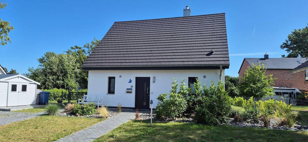 Ferienhaus für 6 Personen, mit Terrasse und Garten sowie Sauna in Garz/Rügen
