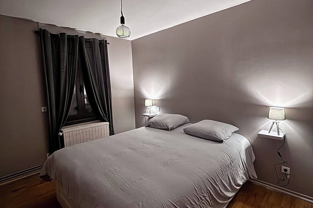 ✨ Maison 130m2 cosy avec jacuzzi & vue sur les montagnes – 10 couchages ✨ in Cierp-Gaud, Pyrénées