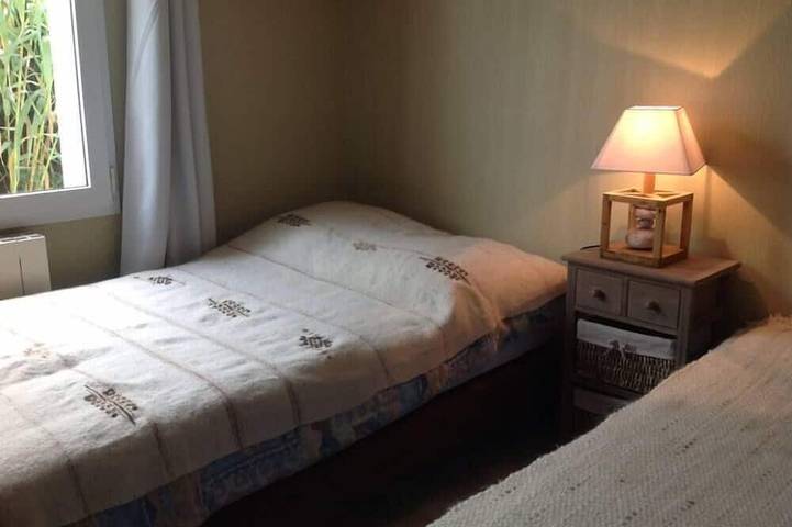 Location de vacances pour 6 personnes, avec terrasse et jardin, animaux acceptés dans Plage Du Gros Jonc Le Bois Plage En Re - 3