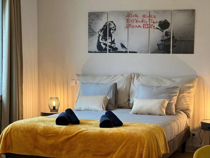 Appartement de vacances pour 4 personnes, avec jardin ainsi que piscine et vue