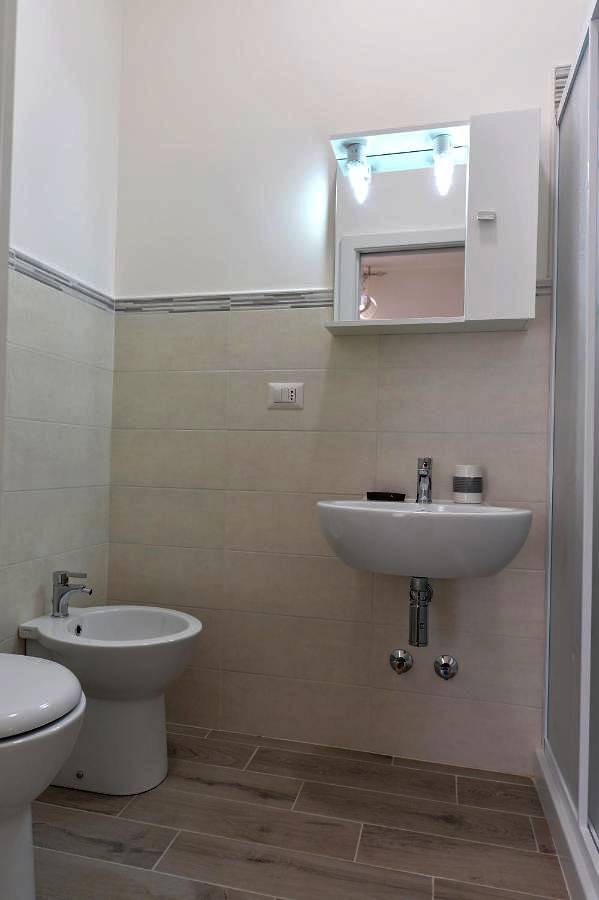 Double Room with Private Bathroom in Pôr do Sol, Baia Verde