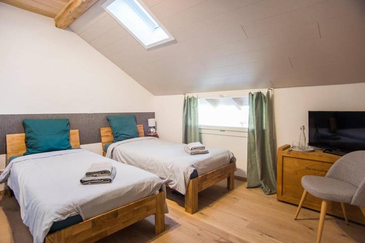 Maison d’hôte pour 2 personnes, avec jacuzzi ainsi que piscine et jardin dans Canton du Jura - 3