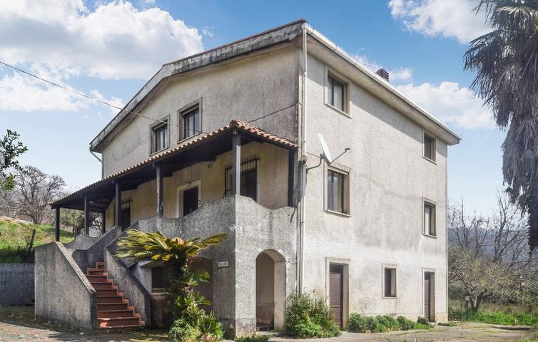 Acogedor apartamento con aparcamiento y chimenea in Cetraro, Provincia de Cosenza