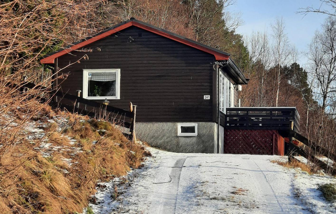 Ferienhaus für 6 Personen mit Terrasse in Tingvoll, Nördliches Fjordnorwegen