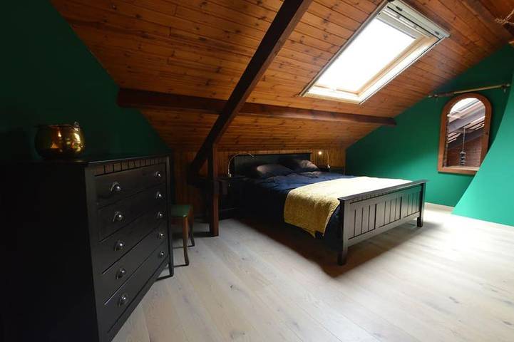 Lovely, original home with large garden in the centre of Merksplas. in Merksplas, Antwerpen und Umgebung