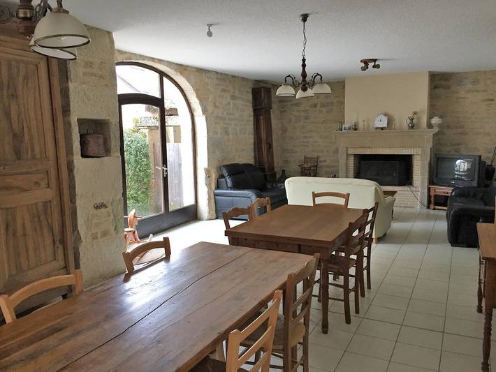 Gîte pour 18 personnes, avec terrasse ainsi que jardin et piscine dans le Tarn-et-Garonne - 4