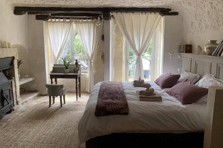 Location de vacances pour 4 personnes, avec terrasse et jardin à Pocé-sur-Cisse