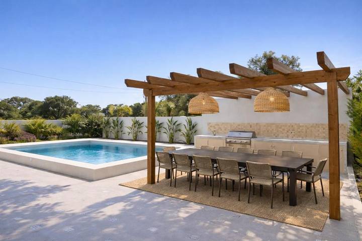 Maison d’hôte pour 2 personnes, avec jardin ainsi que vue et piscine à Lagoa